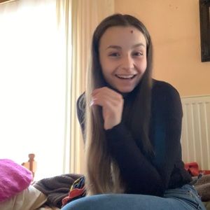 Meet your Posher, Marianna